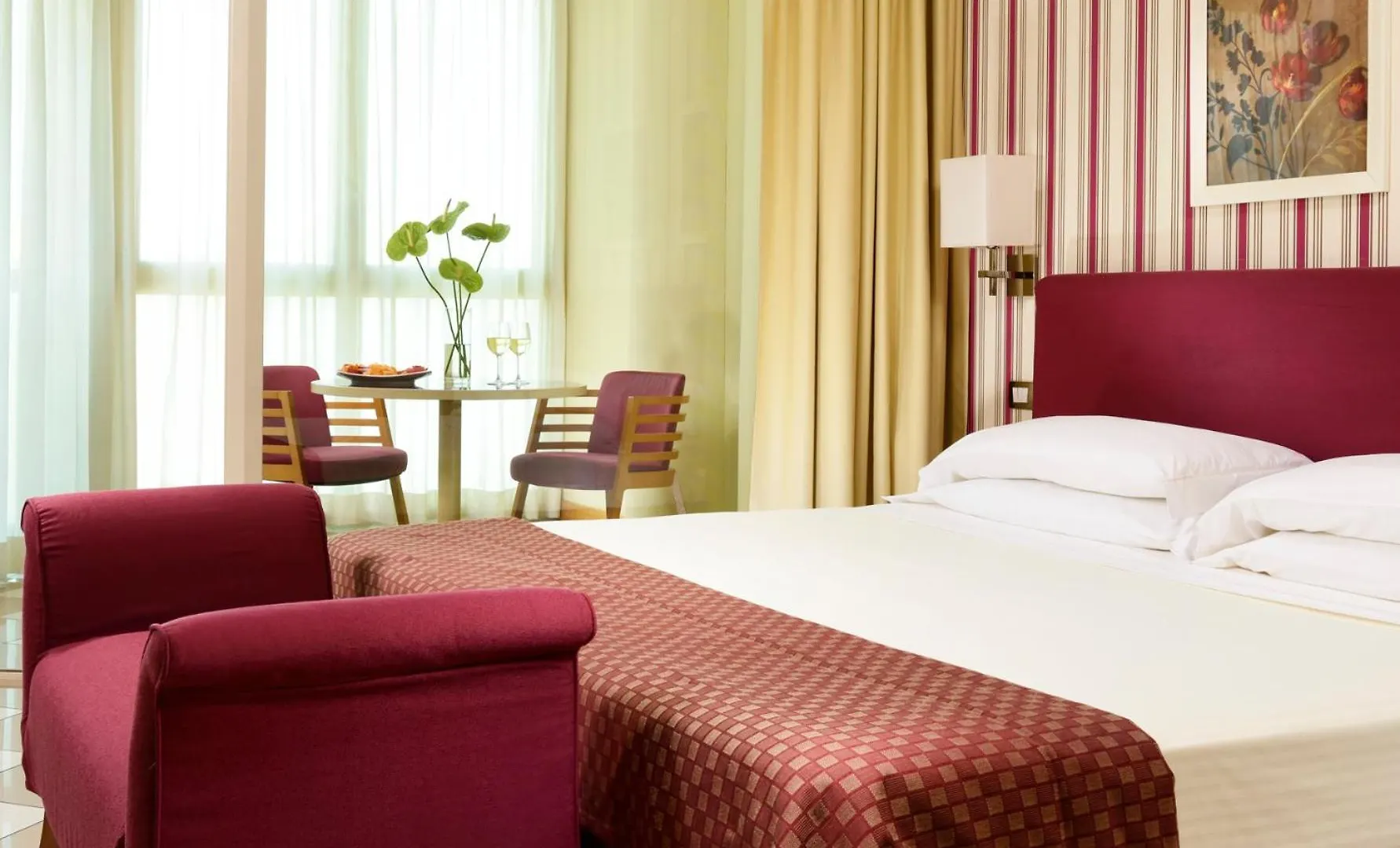 Una Hotels The One Milano Hotel & Residence San Donato Milanese 4*,  Italia