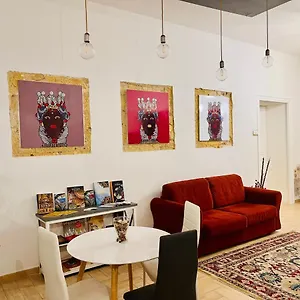 https://palazzo-delle-logge.sicilyhotelsitaly.net