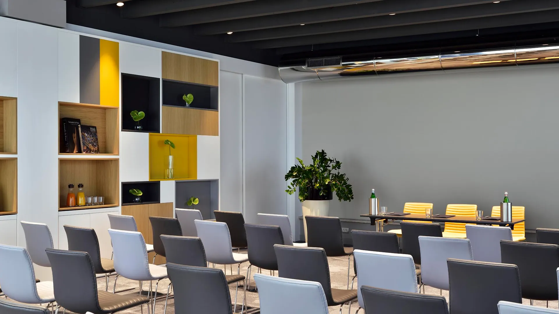 Una Hotels The One Milano Hotel & Residence San Donato Milanese Aparthotel