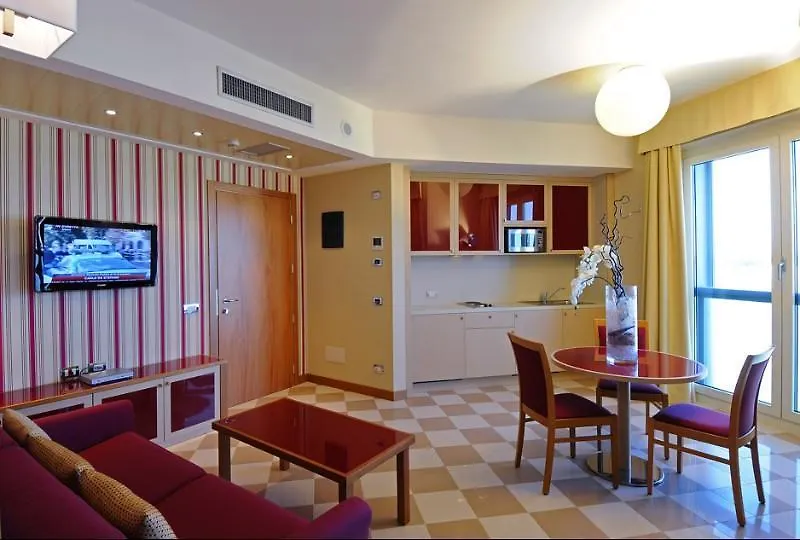 Una Hotels The One Milano Hotel & Residence San Donato Milanese 4*,