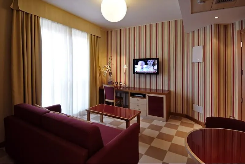 Una Hotels The One Milano Hotel & Residence San Donato Milanese Aparthotel