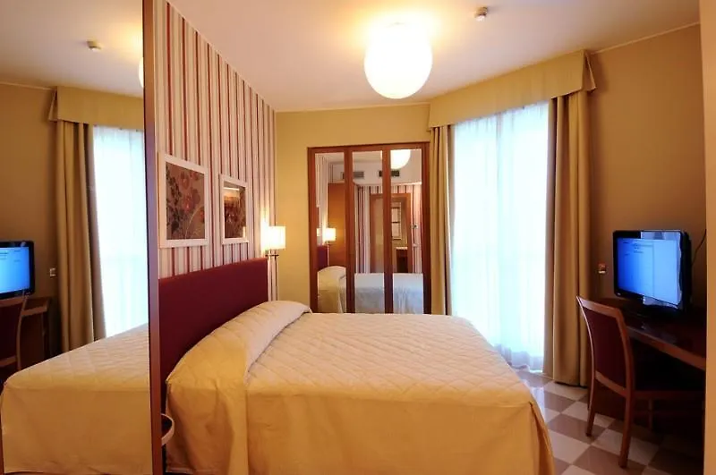 Una Hotels The One Milano Hotel & Residence San Donato Milanese