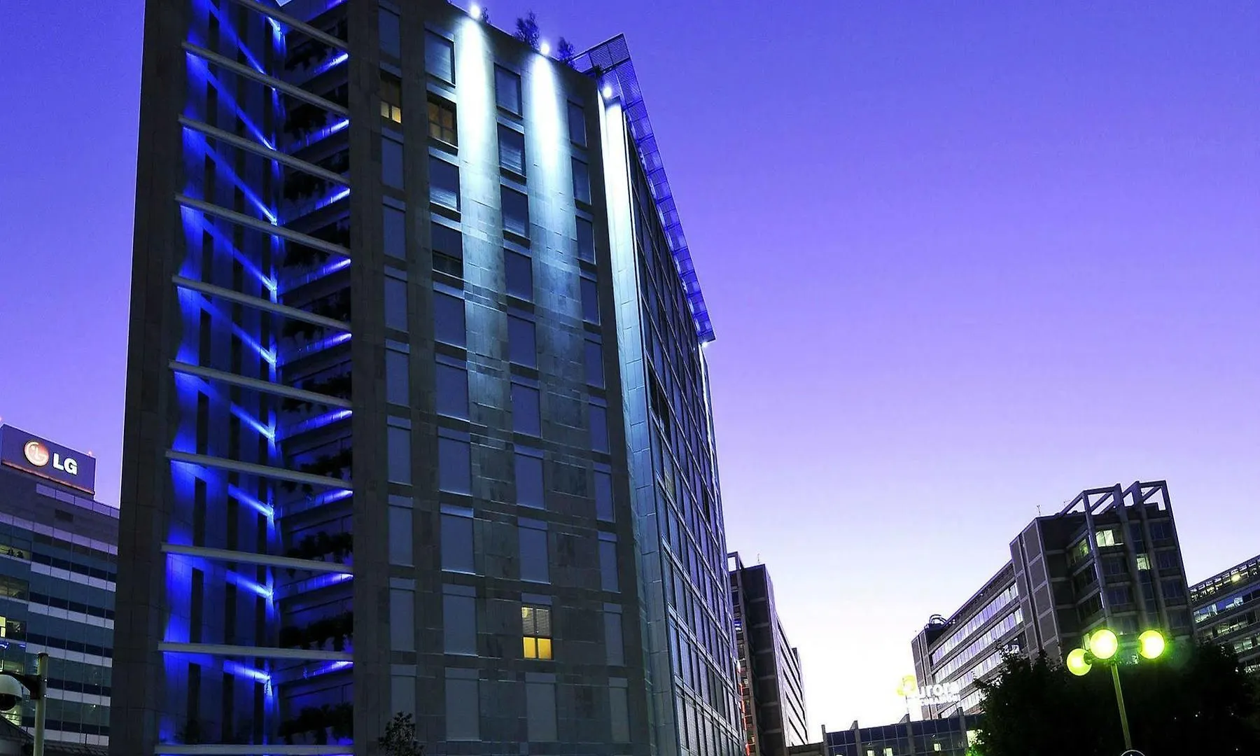 **** Aparthotel Una Hotels The One Milano Hotel & Residence San Donato Milanese Italy